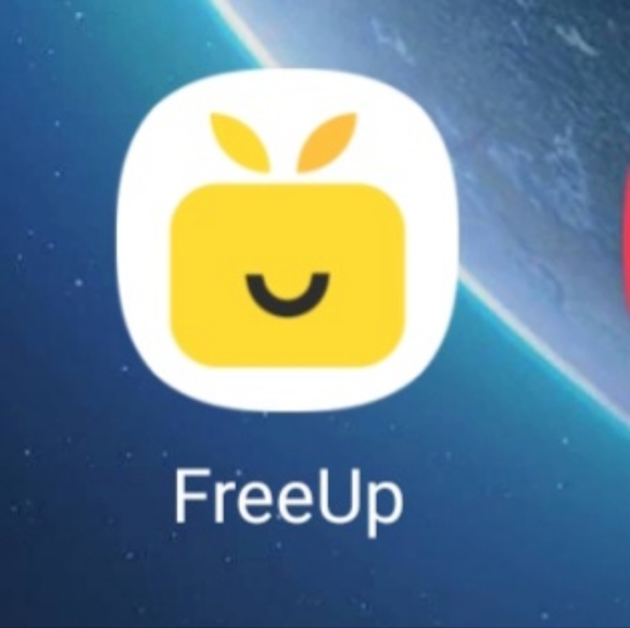 Poshmark is closing on October 26 - Picture 4 of 4